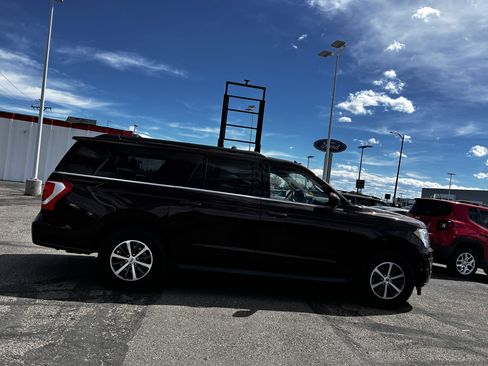 Used 2021 Ford Expedition Max XLT AWD/4WD image 6