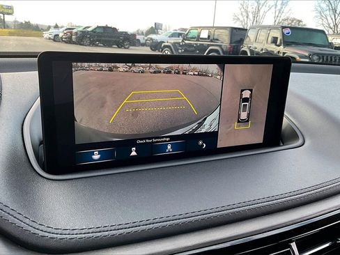 Used 2024 Acura MDX SH-AWD w/ Advance Package image 14