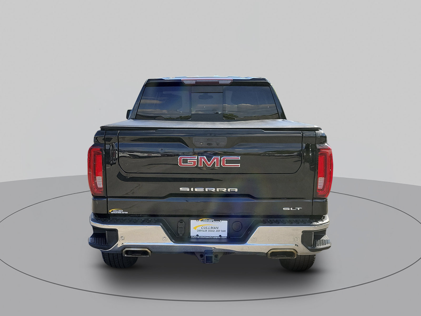 Used 2019 GMC Sierra 1500 SLT w/ SLT Premium Plus Package AWD/4WD image 4