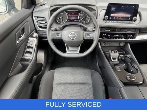 Used 2026 Nissan Rogue SV AWD/4WD image 23