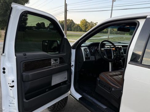 Used 2014 Ford F150 Platinum AWD/4WD image 9