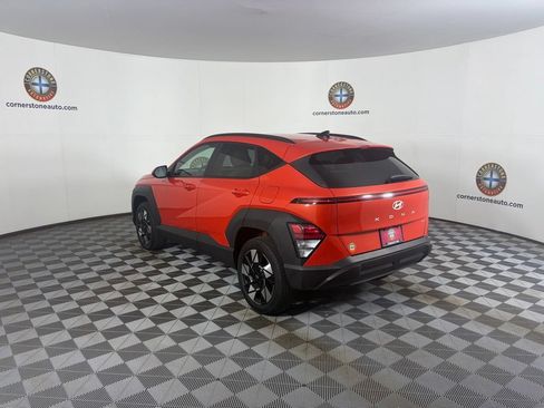 Used 2025 Hyundai Kona SEL AWD/4WD image 20