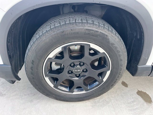Used 2025 Honda Pilot EX-L image 8
