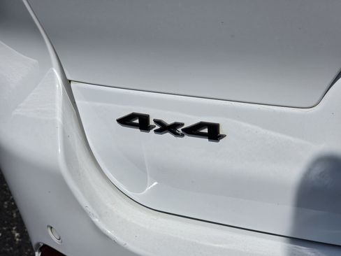 Used 2025 Jeep Grand Cherokee L Summit AWD/4WD image 8