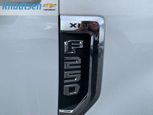 Used 2021 Ford F250 XLT w/ XLT Value Package image 11