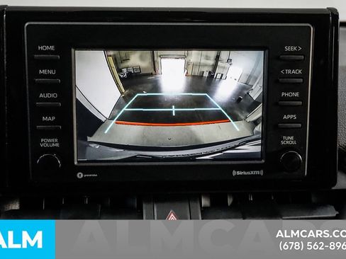 Used 2020 Toyota RAV4 LE FWD image 32