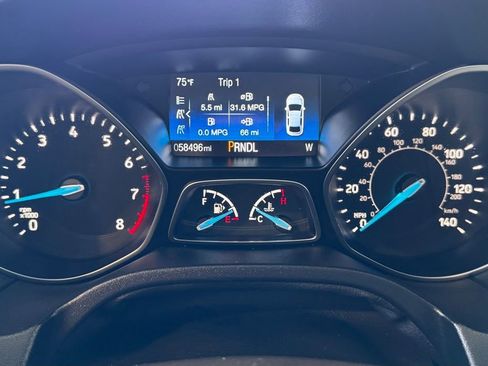 Used 2018 Ford Focus SE FWD image 27