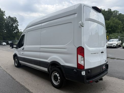 Used 2025 Ford Transit 250 148 High Roof RWD image 5