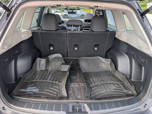 Used 2023 Subaru Forester Premium AWD/4WD image 13