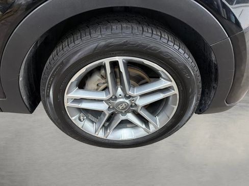 Used 2019 Hyundai Santa Fe XL image 18