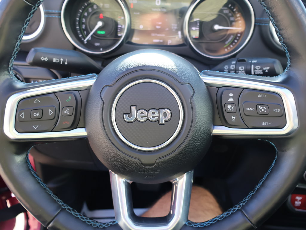 Used 2021 Jeep Wrangler Unlimited Rubicon 4xe w/ Cold Weather Group AWD/4WD image 38