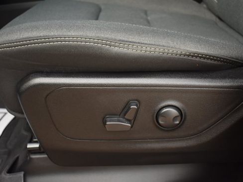 Used 2024 RAM 1500 Big Horn AWD/4WD image 16