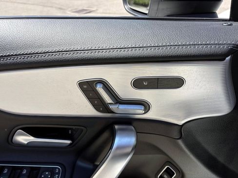 Used 2020 Mercedes-Benz CLA 250 4MATIC image 12