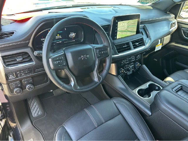 Used 2024 Chevrolet Suburban RST w/ Luxury Package AWD/4WD image 25
