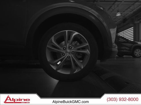 Used 2021 Buick Encore GX Preferred AWD/4WD image 10