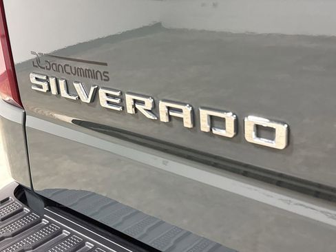 Used 2026 Chevrolet Silverado 1500 Custom Trail Boss AWD/4WD image 25