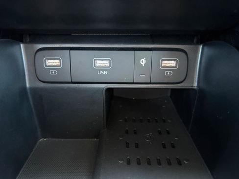 Used 2023 Kia Sorento EX w/ Panoramic Sunroof Package FWD image 33