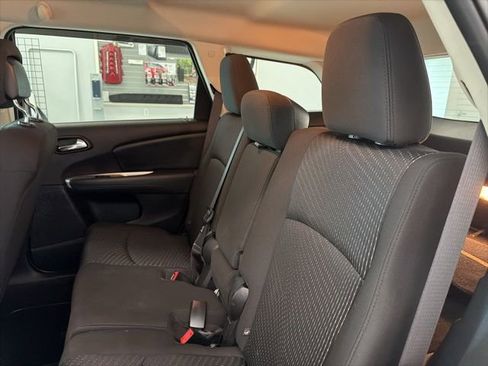 Used 2017 Dodge Journey SE FWD image 20