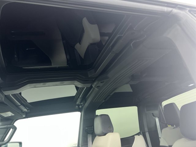 Certified 2026 GMC Hummer EV 4x4 Crew Cab image 18