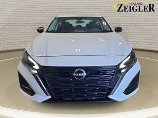 Used 2025 Nissan Altima 2.5 SV FWD video 2