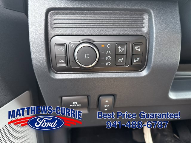 New 2026 Ford F250 Platinum w/ FX4 Off-Road Package AWD/4WD image 28