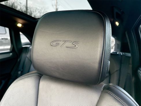 Used 2018 Porsche Macan GTS w/ Premium Package Plus image 25