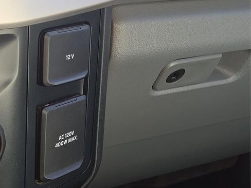 Used 2023 Ford F250 XL w/ XL Chrome Package image 25