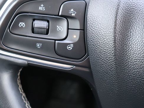 Used 2023 Buick Envision Essence w/ Sport Touring Package image 33