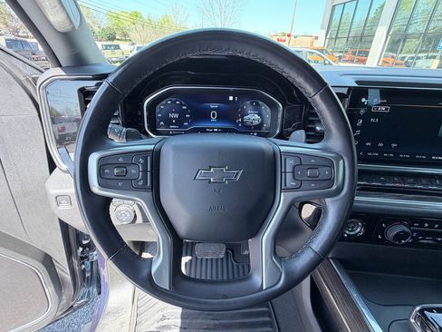 Used 2023 Chevrolet Silverado 1500 RST image 12