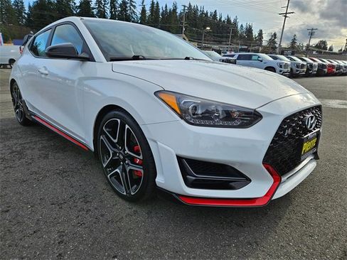 Used 2022 Hyundai Veloster N image 7