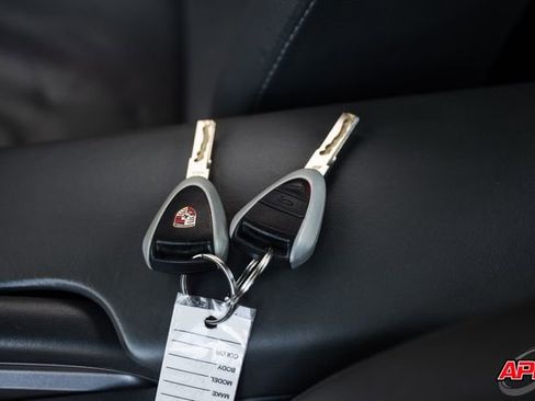 Used 2006 Porsche 911 Carrera S RWD image 79