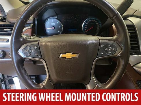 Used 2020 Chevrolet Suburban Premier w/ Premier 6.2L Value Package AWD/4WD image 11