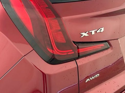 Used 2020 Cadillac XT4 Premium Luxury AWD/4WD image 14