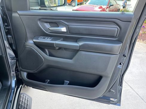New 2026 RAM 1500 Express AWD/4WD image 30