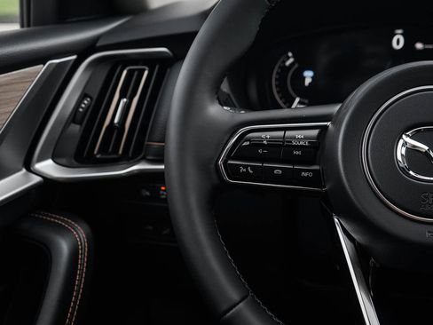 New 2026 MAZDA CX-90 Plug-In Hybrid w/ Preferred AWD/4WD image 22