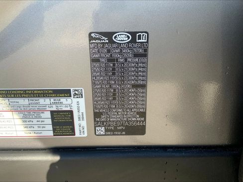 New 2026 Land Rover Range Rover Long Wheelbase SE AWD/4WD image 18