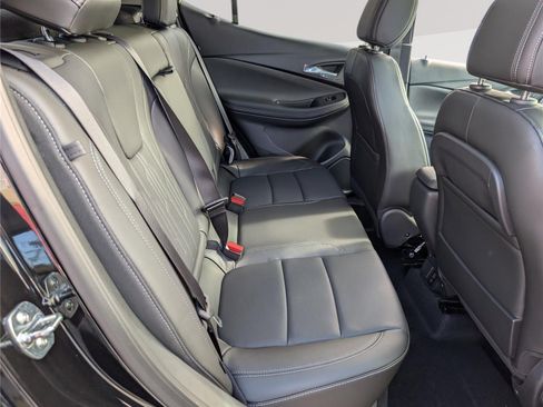 New 2026 Buick Encore GX Avenir w/ Avenir Convenience Package FWD image 9