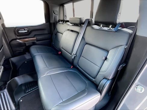 Used 2021 Chevrolet Silverado 1500 LT Trail Boss w/ Convenience Package II AWD/4WD image 21