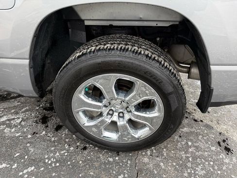 Used 2021 RAM 1500 Big Horn image 6