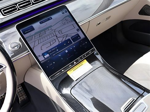 New 2025 Mercedes-Benz S 580 4MATIC Sedan image 78