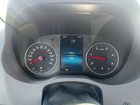 Used 2024 Mercedes-Benz Sprinter 2500 image 13