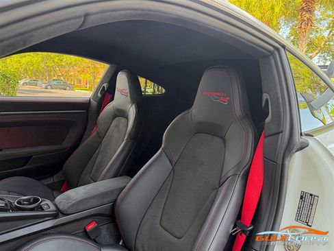 Used 2025 Porsche 911 GT3 RS RWD image 22