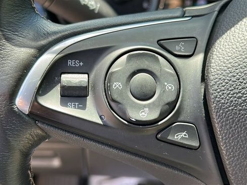 Used 2017 Buick Envision Essence w/ LPO, Hit The Road Package AWD/4WD image 14