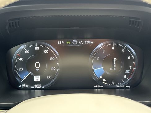 Used 2021 Volvo XC60 T5 Inscription w/ Advanced Package image 12