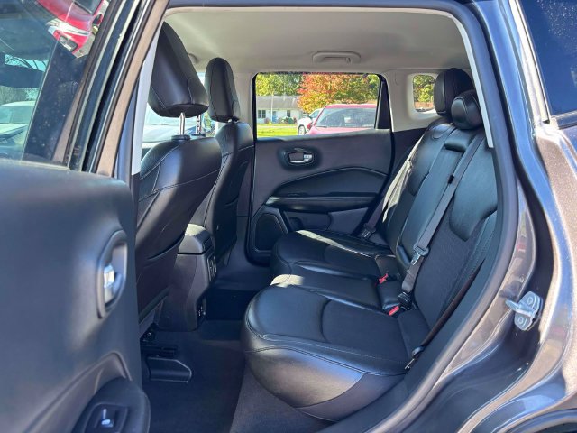 Used 2021 Jeep Compass Latitude AWD/4WD image 23