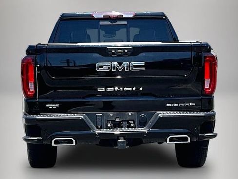 Used 2024 GMC Sierra 1500 Denali Ultimate AWD/4WD image 5