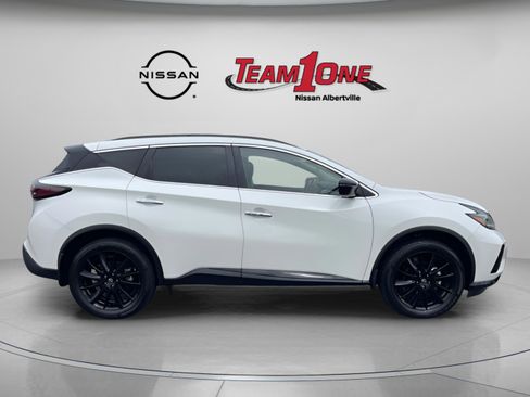 Used 2024 Nissan Murano SV w/ SV Midnight Edition Package FWD image 9