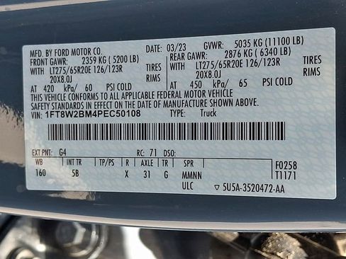 Used 2023 Ford F250 Lariat w/ Sport Appearance Package AWD/4WD image 28