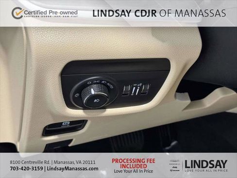 Certified 2024 Jeep Grand Cherokee Limited AWD/4WD image 29
