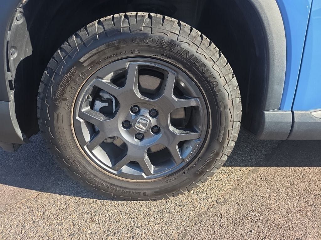Used 2025 Honda Pilot TrailSport image 9